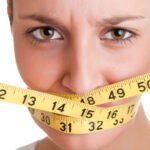 Los peligros de las dietas extremas: ¿qué riesgos conllevan?