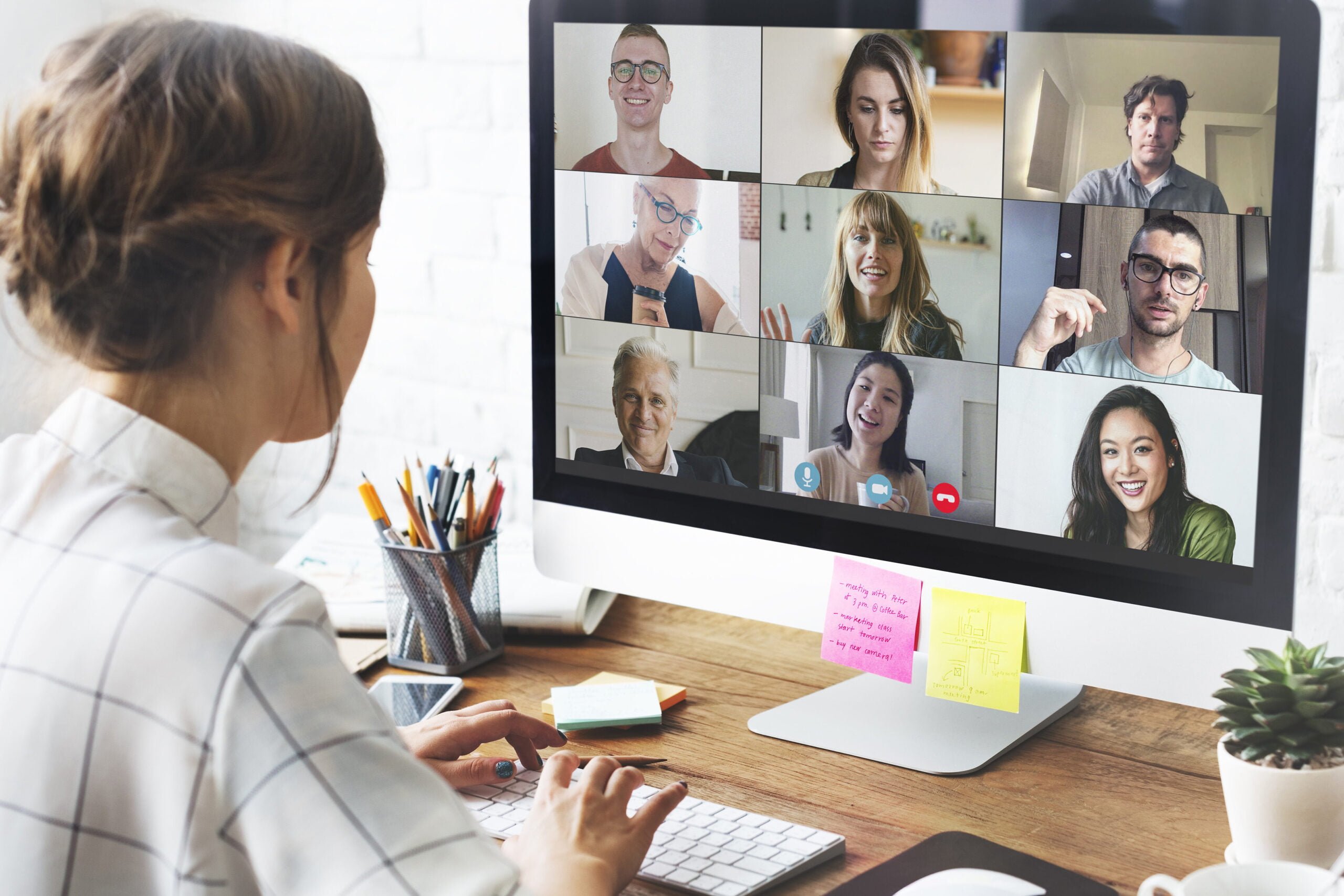 Optimiza tu comunicación con los mejores sistemas de videoconferencia - Mercadillo5